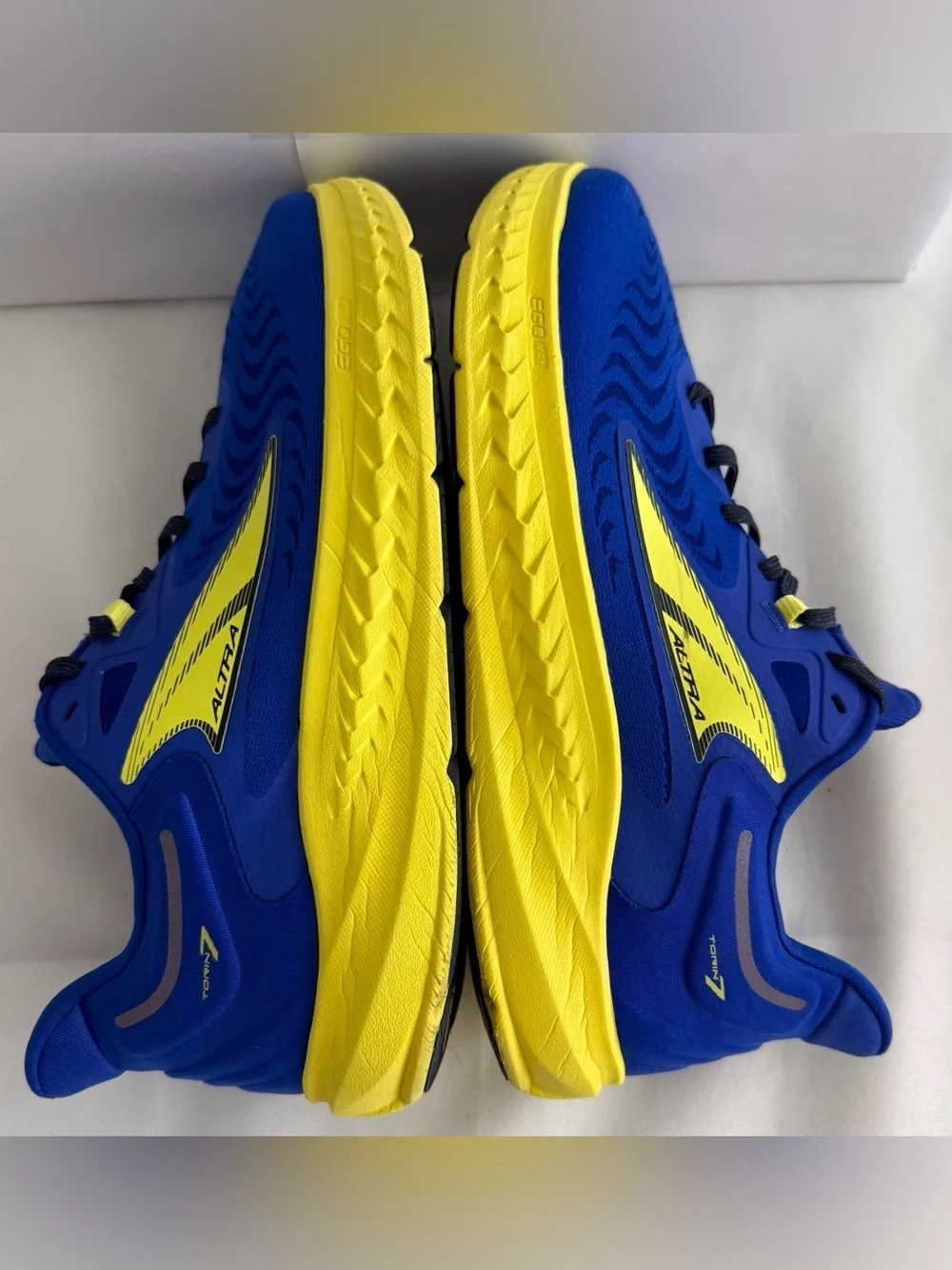 Altra Torin 7 Mens Size 10 Athletic Running Walking Shoes Sneakers